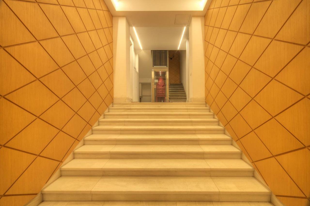 Duomo Luxury Apartment "Palazzo Del Re" ฟลอเรนซ์ ภายนอก รูปภาพ