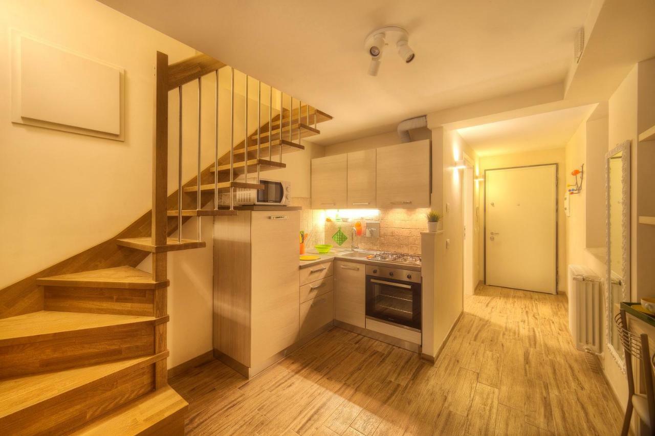 Duomo Luxury Apartment "Palazzo Del Re" ฟลอเรนซ์ ภายนอก รูปภาพ