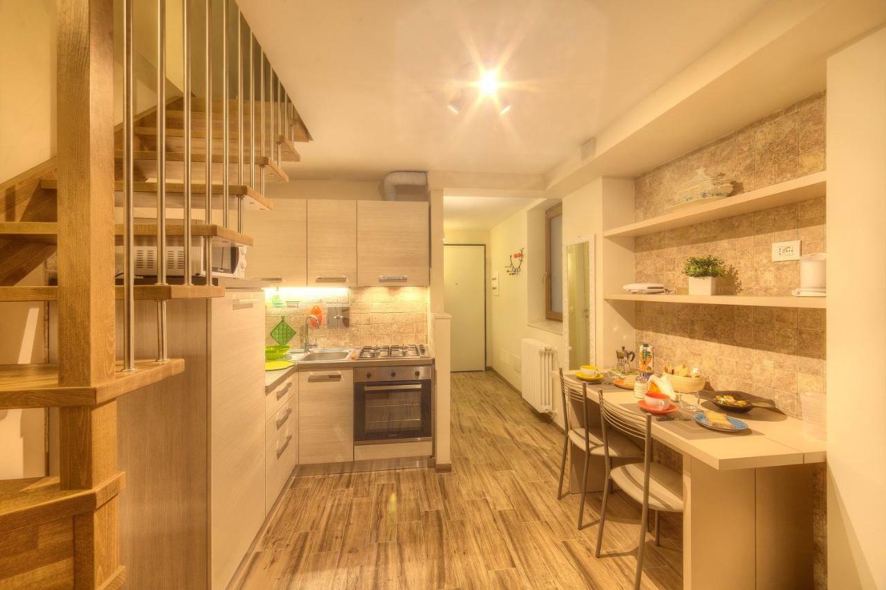 Duomo Luxury Apartment "Palazzo Del Re" ฟลอเรนซ์ ภายนอก รูปภาพ